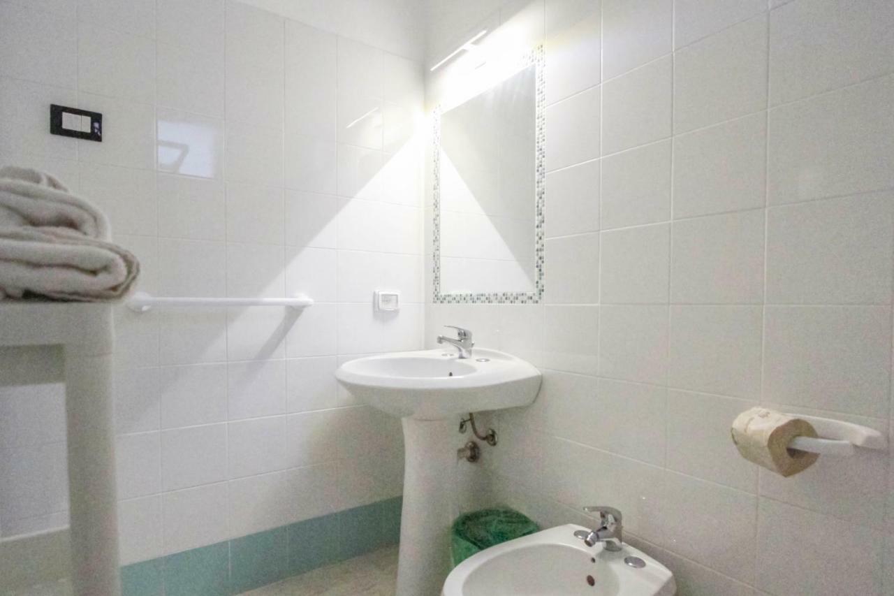 Residence Calava Gioiosa Marea Kültér fotó