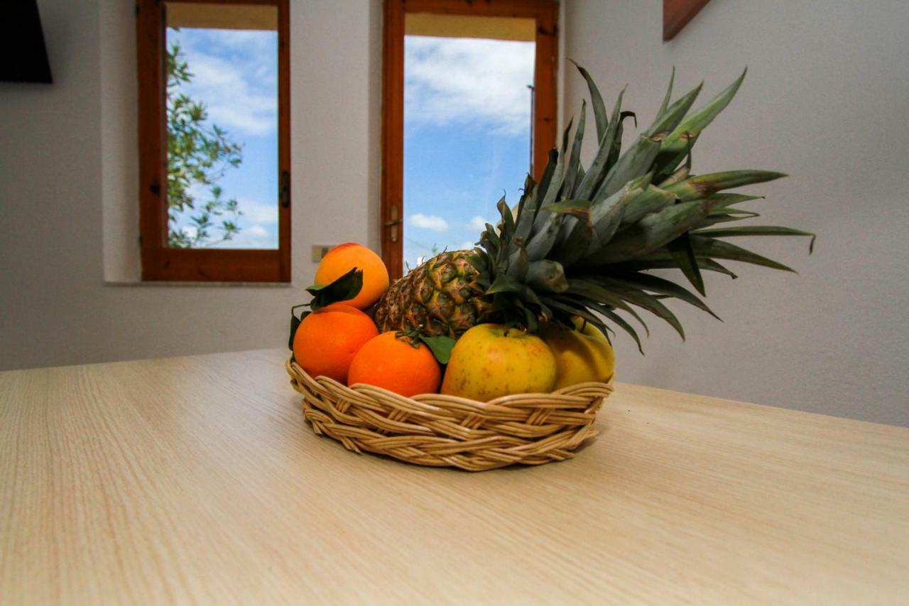 Residence Calava Gioiosa Marea Kültér fotó