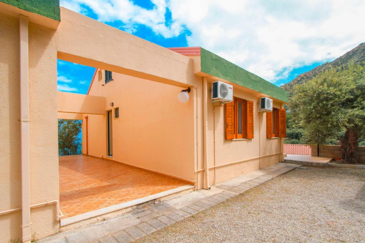 Residence Calava Gioiosa Marea Kültér fotó